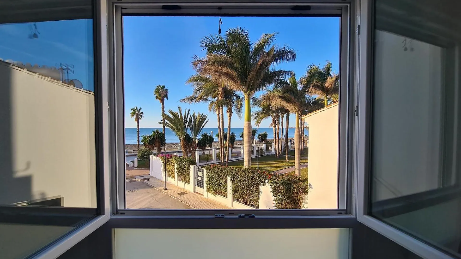 Apartment Beach Panorama Caleta Caleta De Velez